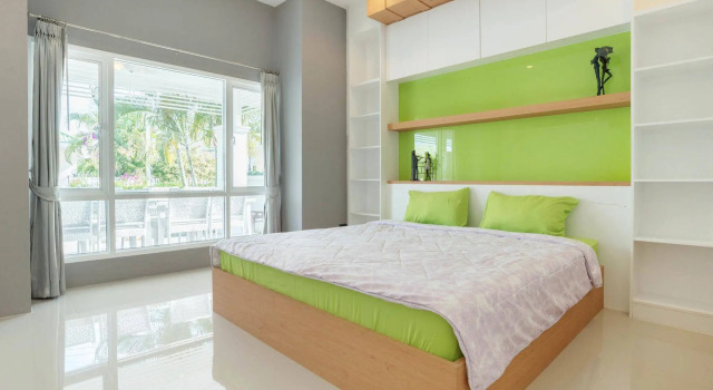Baan Suk Sabai by Favstay