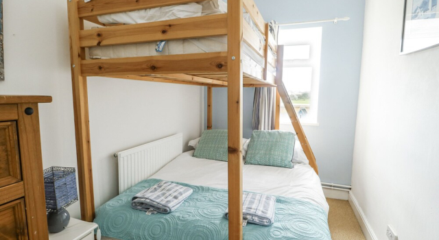 Lady of the Lake Suite, Book Feriehus Trearddur Bay Anglesey