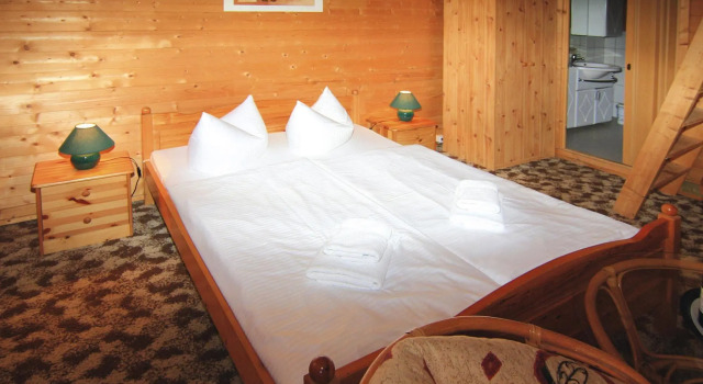 Log Cabin by Fahrsee With Lake Sauna, Boek Vakantiehuis Templin Uckermark