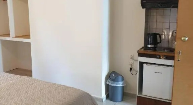 Студия Deluxe Ballas Apartments