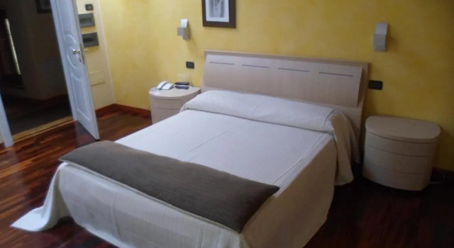 Трёхместный номер Standard Hotel Fontana Santa