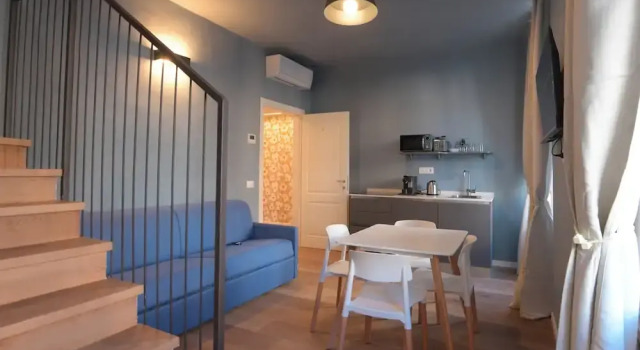 Четырёхместный номер Deluxe с балконом B&B Magnolia