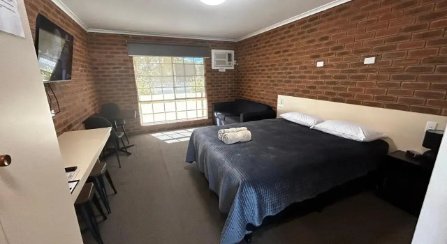 Balranald Colony Inn Motel, Забронировать Мотель Балраналд Новый Южный Уэльс, рядом с Туристический информационный центр Бэлрэнелда