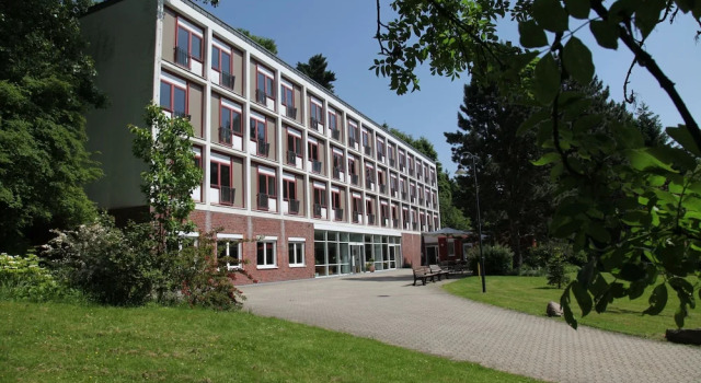 Haus Marienhof, Забронировать Отель Кёнигсвинтер Siebengebirge