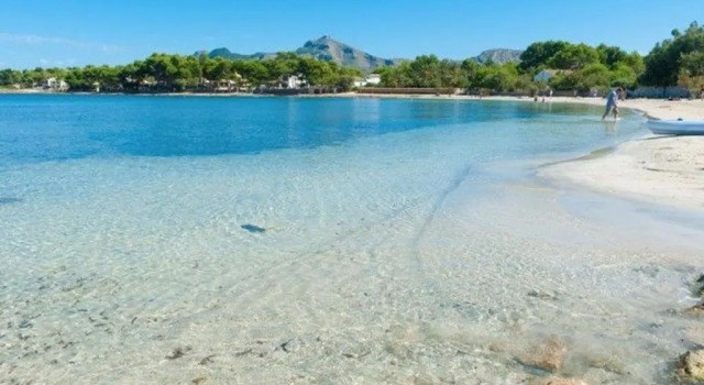Вилла Villa Jazmin for 8 with swimming pool and beach views