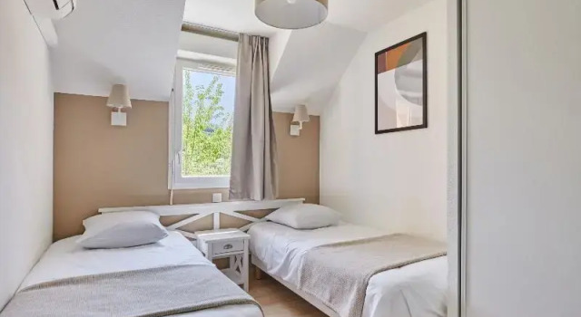 Коттедж с 3 комнатами Résidence Odalys Domaine des Côteaux de Sarlat