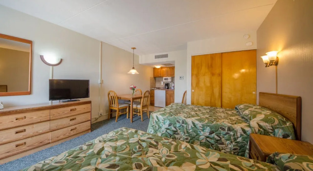 Номер Standard Attache Motel
