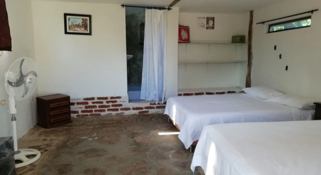 Четырёхместный номер Comfort Hierba Buena Eco Hostel
