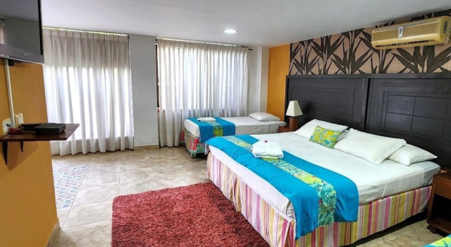 Трёхместный номер Superior Hotel San Antonio del Cerro