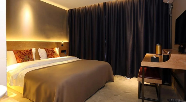 Yo Yo Pinke Hotel, Reservar Hotel Hotéis baratos em Putuo District