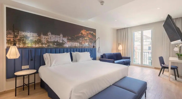 Двухместный номер Eurostars Mediterranea Plaza