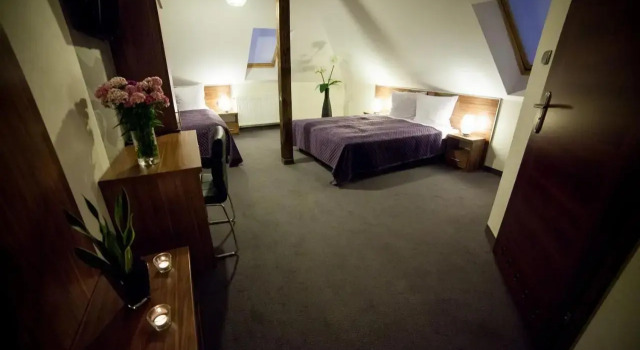 Gościniec Nad Gopłem, Réserver Hôtel Kruszwica Cujavie-Poméranie