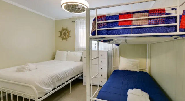 Walk to Pool & Beach: Hilton Head Island Condo!