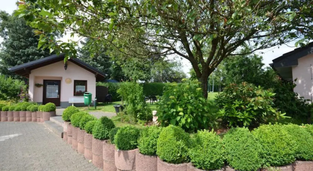 Au Printemps, Rezerwuj Hotel Buetgenbach 