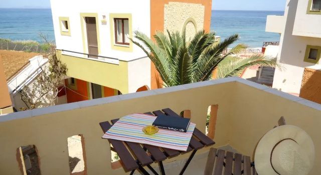 Апартаменты с балконом Almyra Apartments & Suites