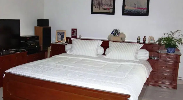 Libra Homestay, Prenota Hotel Manado 