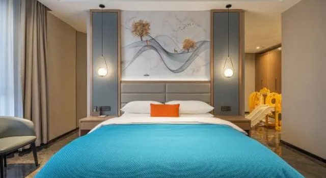 Семейный люкс Tekes Bauhinia Rezen Retreat Hotel (Bagua City Center Taiji Altar Branch)