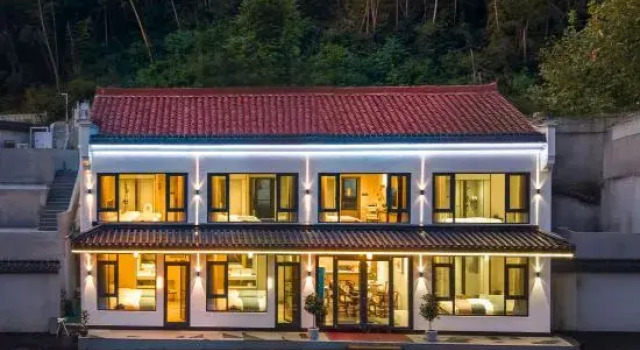 Jiuhua Mountain Tanxiangyuan Homestay (Roushen Baodian), Book Hotel Hoteller i Chizhou med pool, Swimmingpool