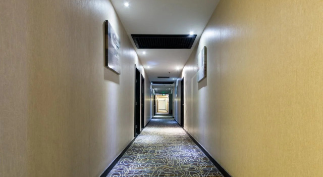 Jitai Hotel - People's Square Branch, Varaa Hotelli Shanghai Shanghai