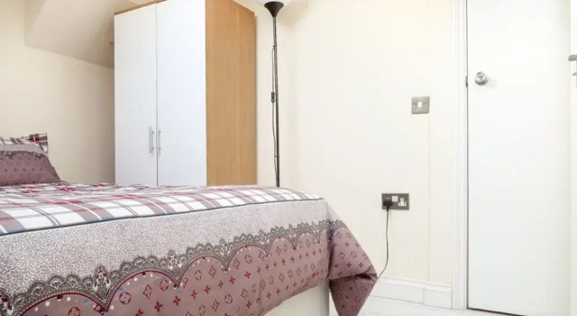 Coronation Road - Deluxe En Suite Room