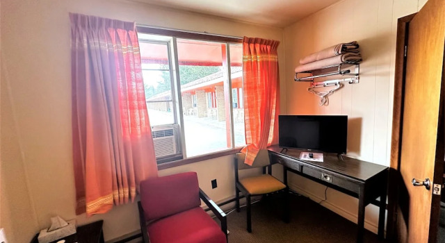 Люкс Executive Red Top Motor Inn