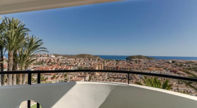 Одноместный номер Deluxe с видом на море Ramada Resort by Wyndham Puerto de Mazarron