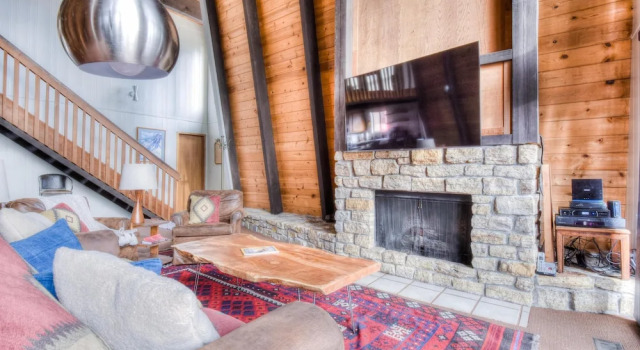 Dollar Point Lookout 3 Bedroom Cabin by Redawning