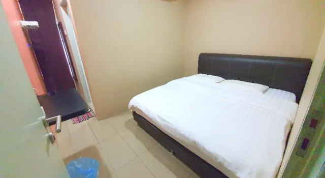 Inn Hotel