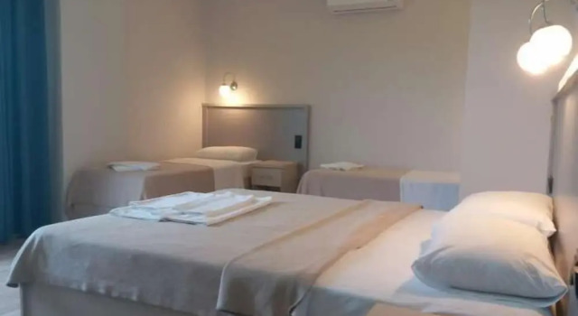 Camera tripla Standard Tone Otel
