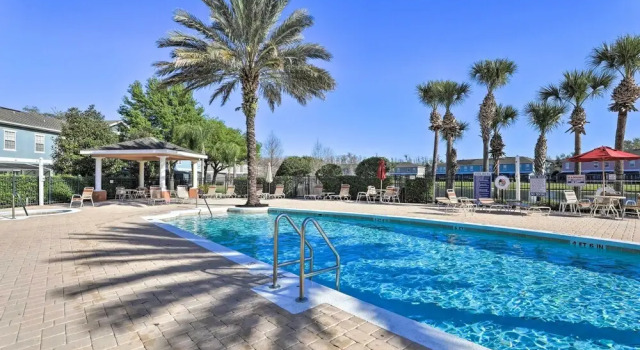 Апартаменты 6 Mi to Disney: Resort Home w/ Pool Access!