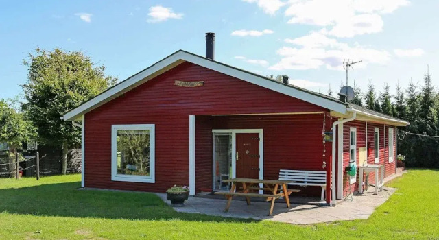 Коттедж Alluring Holiday Home in Jutland near Sea