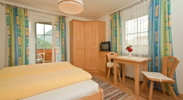 Апартаменты с балконом Apartmenthaus - Erlebenswert Bauernhof Gruber