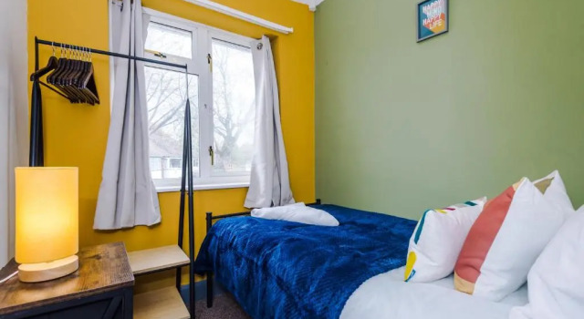 ✪ 15-30%OFF FOR WEEKLY&MONTHLY STAYS ✪5 Bed House✓, Varaa Hotelli Birmingham West Midlands