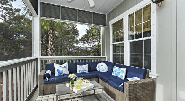 Seas The Day at Seacrest - 1228999, Book Hotel Hoteller i Inlet Beach med parkering, Parkering