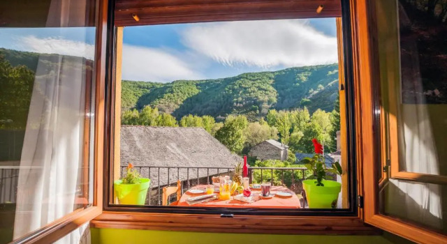 Casa Rural Aguas Frías, Reservar Hotel Pandorado León