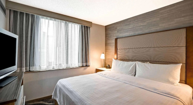 Двухместный люкс Accessible Homewood Suites by Hilton Chicago-Downtown