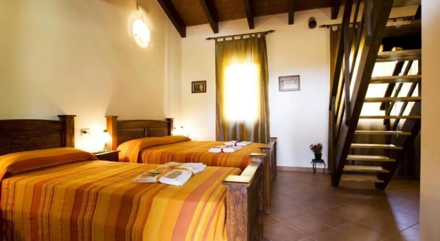 Четырёхместный номер Standard BioAgriturismo La Quercia