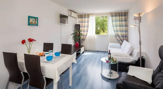 Dragica 1 - Cozy Flat - A1, Prenota Hotel Splitska 