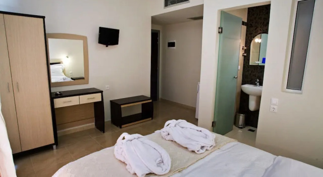 Двухместный номер Standard с балконом Rg Status Hotel