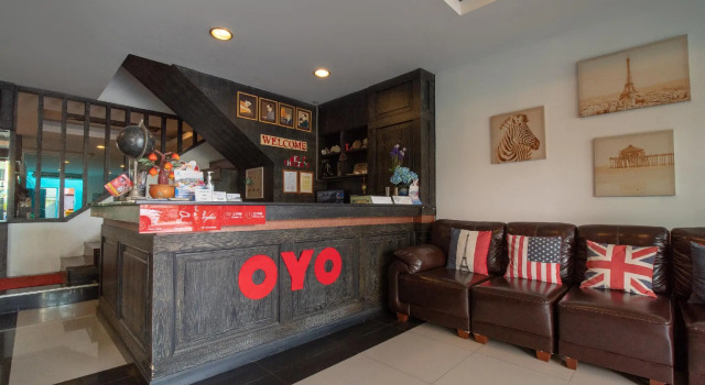 OYO 898 Sota Residence