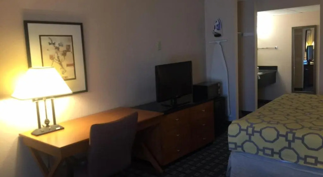 Номер Standard Baymont by Wyndham Knoxville I-75