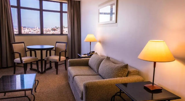 Люкс Marques Plaza Hotel