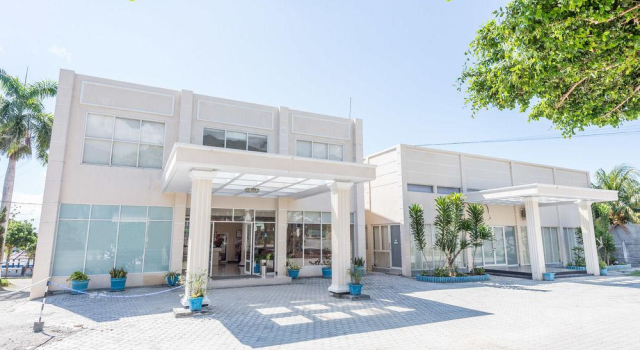 Airy Ulujadi Malonda 76 Palu, Prenota Hotel Hotel a Sulawesi con parcheggio, Parcheggio
