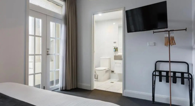 Двухместный номер Standard с балконом The Lucky Hotel