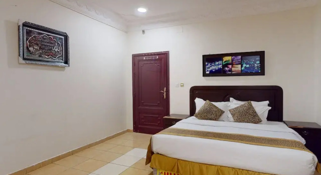 Студия Deluxe Wahat Al Madinah Hotel Apartments