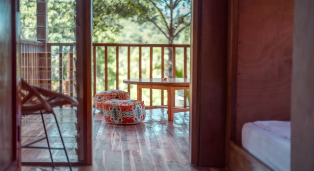 Кровать в общем номере Beso Hilltop Retreat - Hostel