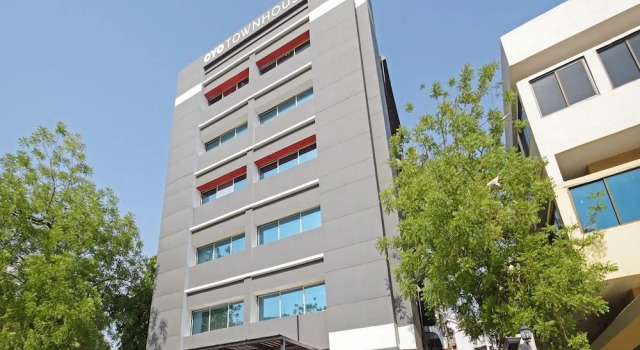 OYO Townhouse 030 Ashram Road Ahmedabad, Rezerwuj Hotel Hotele w Gujarat ze śniadaniem, Śniadanie