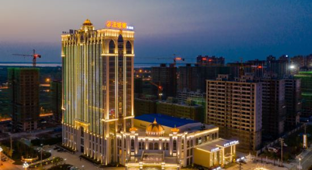 Fajina  Hotel, Varaa Hotelli Hotellit Luan pysäköinnillä, Pysäköinti