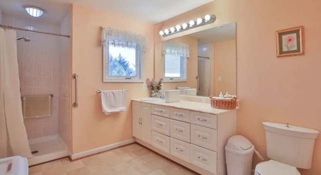 Номер Luxury Purcellville Home
