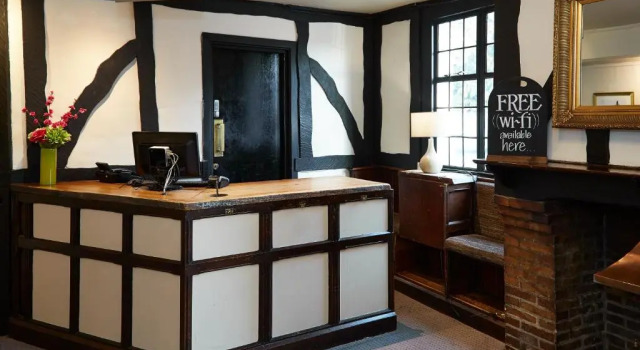 Bell Hotel by Greene King Inns, Забронировать Отель Бизнес-отели Англии, 4* 5*
